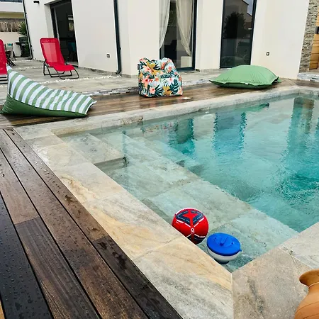 Maison Lumiere Villa