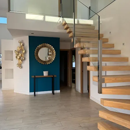 빌라 Maison Lumiere *